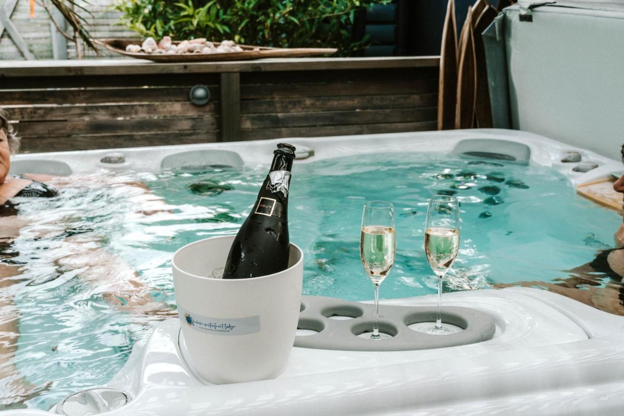 Waiheke Waterfront Lodge Oneroa Kültér fotó